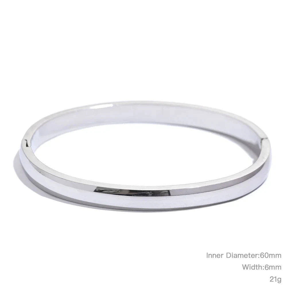 Smooth Bangle