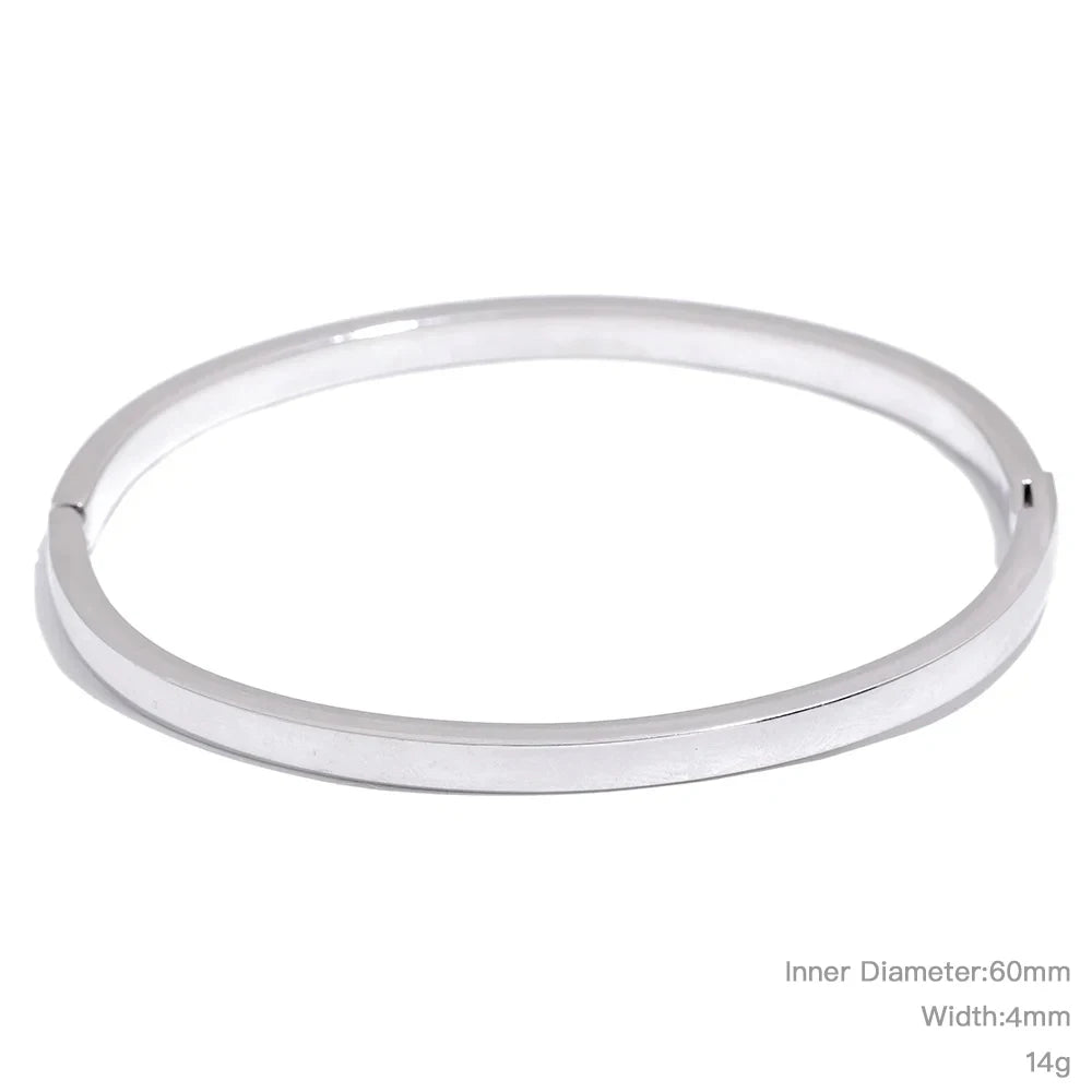 Smooth Bangle