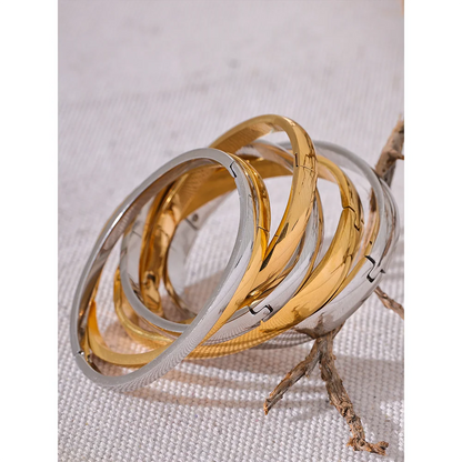 Smooth Bangle